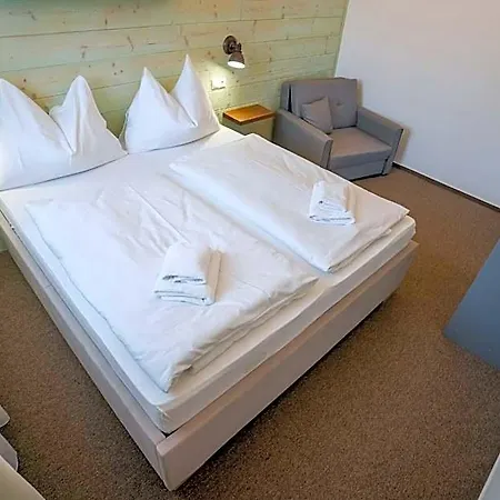 Maria Penzión pre hostí 3*